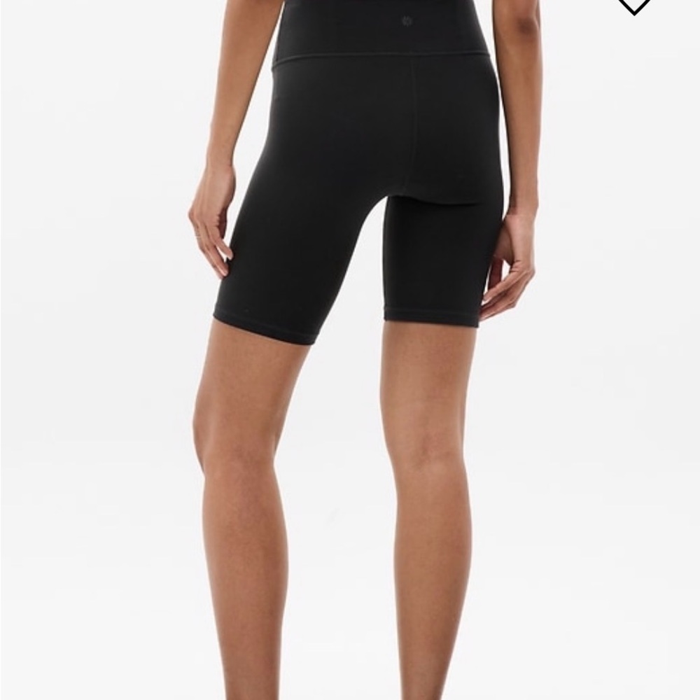 Athleta Elation Ultra High Rise 7” Shorts - Picture 10 of 10